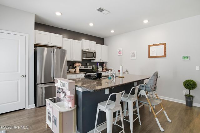 9634 Large Oak Court, Winnabow, NC 28479