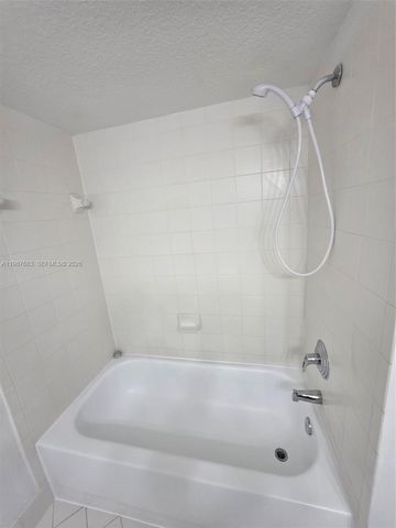 2911 SE 13th Ave 101-49, Homestead, FL 33035