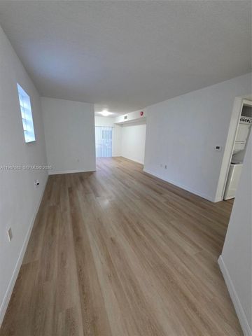 2911 SE 13th Ave 101-49, Homestead, FL 33035