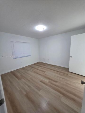 2911 SE 13th Ave 101-49, Homestead, FL 33035