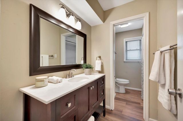 15206 Torry Pines Road, Houston, TX 77062