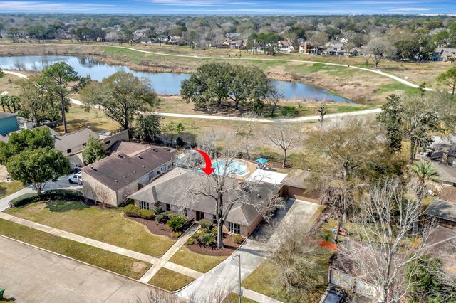 15206 Torry Pines Road, Houston, TX 77062