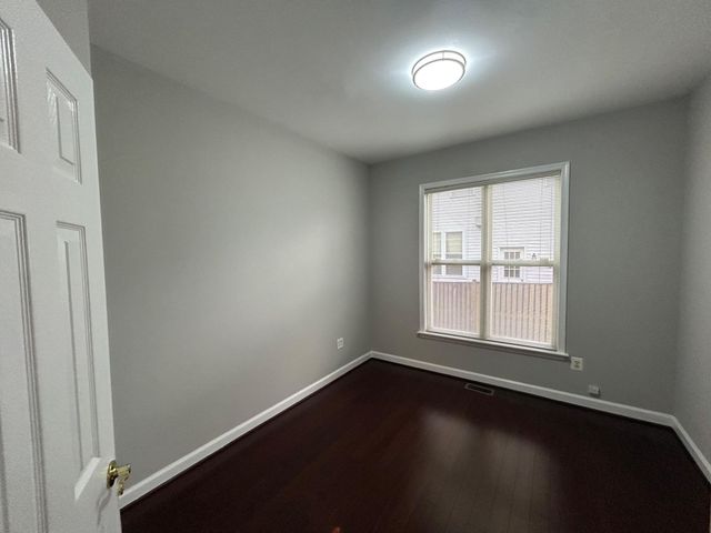 46797 BACKWATER DR, Sterling, VA 20164