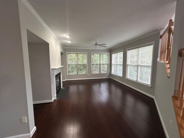 46797 BACKWATER DR, Sterling, VA 20164