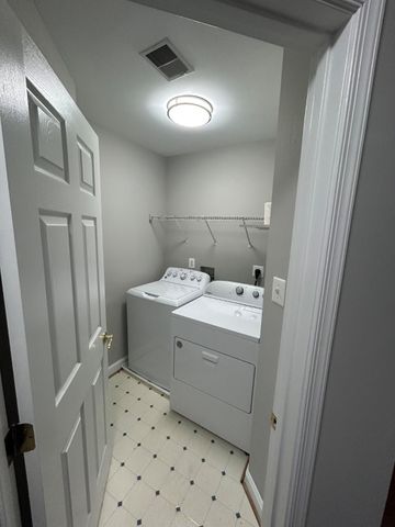 46797 BACKWATER DR, Sterling, VA 20164