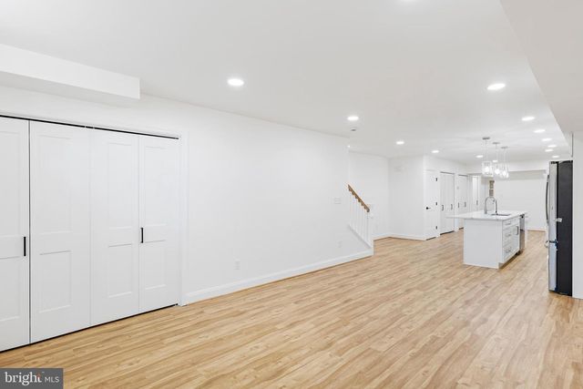 530 N CARROLLTON AVE, Baltimore, MD 21223