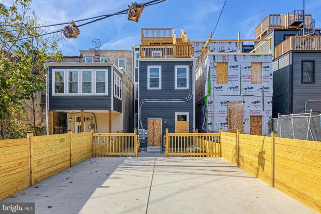 530 N CARROLLTON AVE, Baltimore, MD 21223