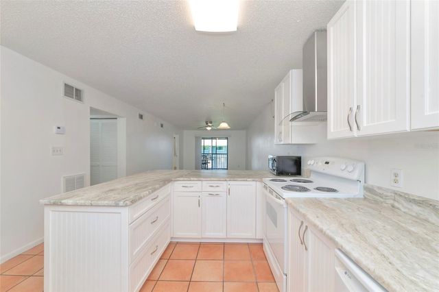 6033 34TH STREET W 58, Bradenton, FL 34210