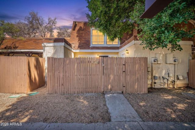 3338 W LAS PALMARITAS Drive, Phoenix, AZ 85051