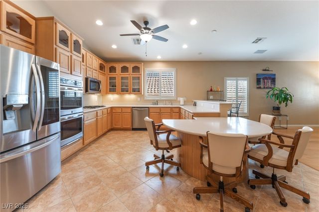 8127 Sweet Dreams Court, Las Vegas, NV 89131