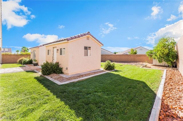 8127 Sweet Dreams Court, Las Vegas, NV 89131