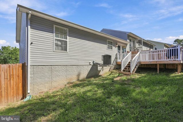 532 STONEWALL ST, Strasburg, VA 22657