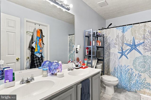 532 STONEWALL ST, Strasburg, VA 22657