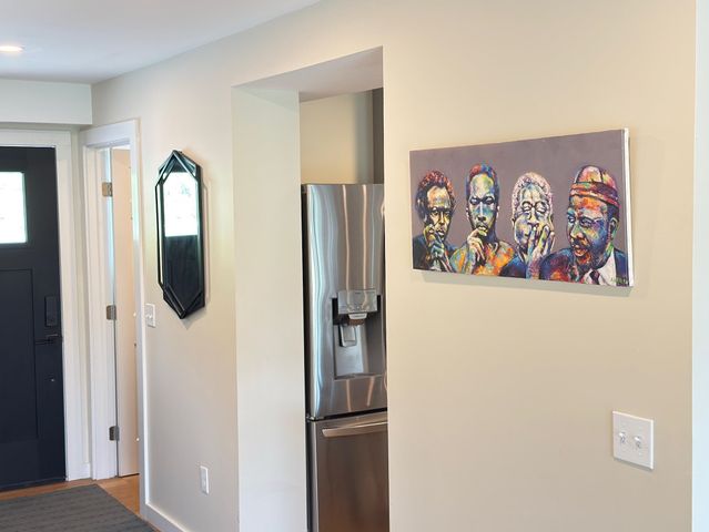 2366 Mountain Rd Apt 3, Stowe, VT 05672