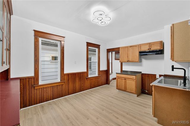 411 Cambridge Avenue, Buffalo, NY 14215