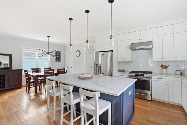 11 Carriage House Way, Scituate, MA 02066