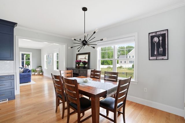 11 Carriage House Way, Scituate, MA 02066