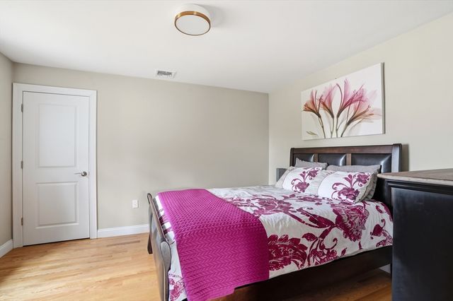 11 Carriage House Way, Scituate, MA 02066