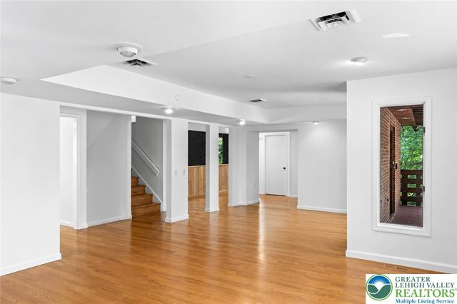 3385 Woodbridge Circle, Bethlehem City, PA 18017
