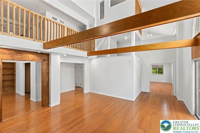 3385 Woodbridge Circle, Bethlehem City, PA 18017