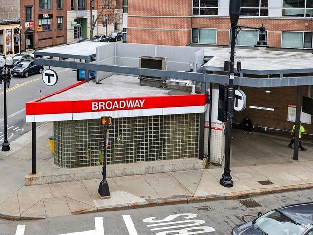 9 West Broadway 206, Boston, MA 02127