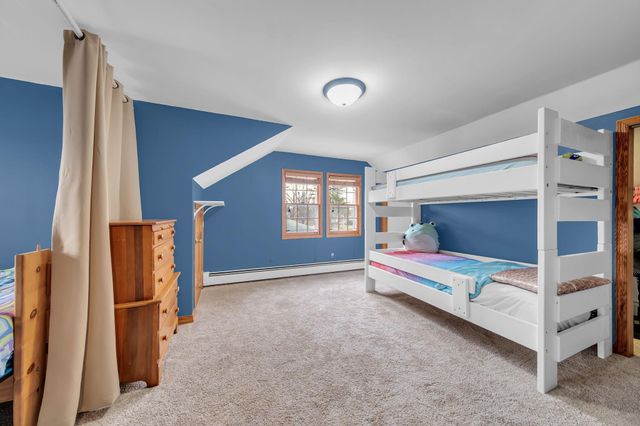 477 Idaho Avenue E, Saint Paul, MN 55130