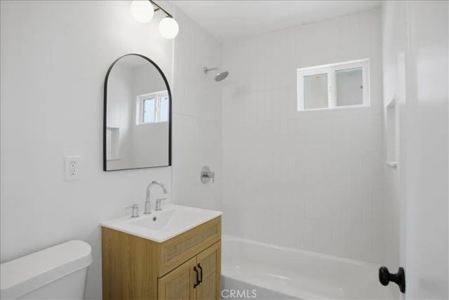 168 E Lark Street, Oxnard, CA 93033