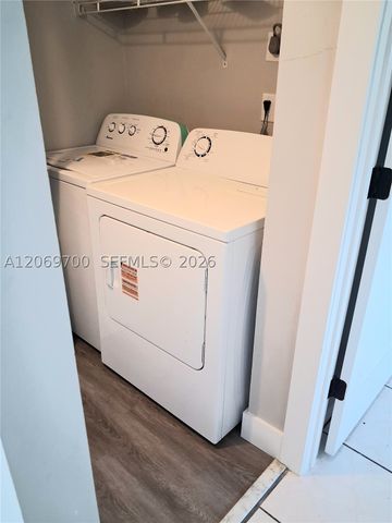 2770 W 60th Pl 201, Hialeah, FL 33016