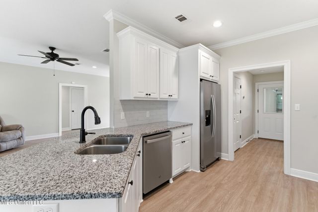 33 Sky View Drive, Purvis, MS 39475