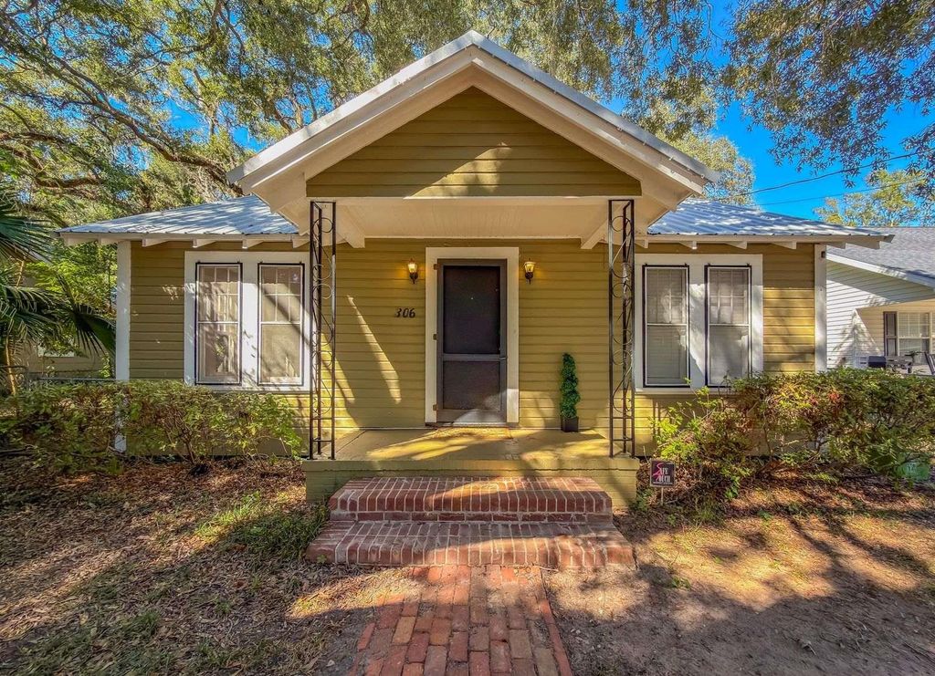 306 Perkins Street, Tallahassee, FL 32301