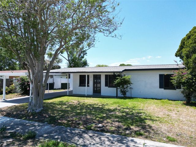5812 LIVERPOOL DRIVE, Tampa, FL 33615