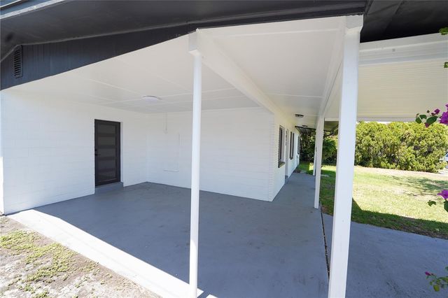 5812 LIVERPOOL DRIVE, Tampa, FL 33615