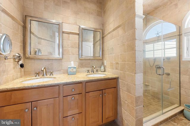 15 W RYERSON LN, Long Beach Township, NJ 08008