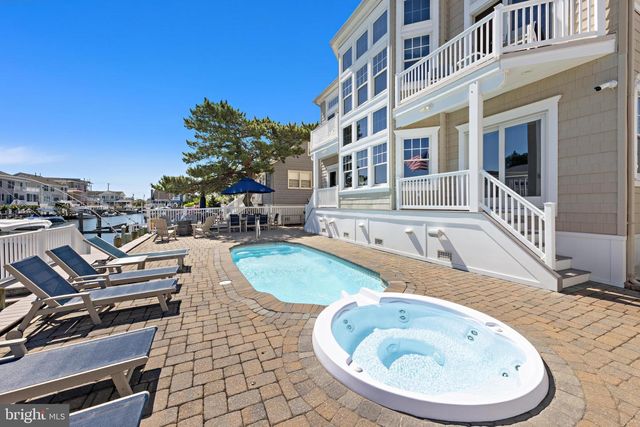 15 W RYERSON LN, Long Beach Township, NJ 08008