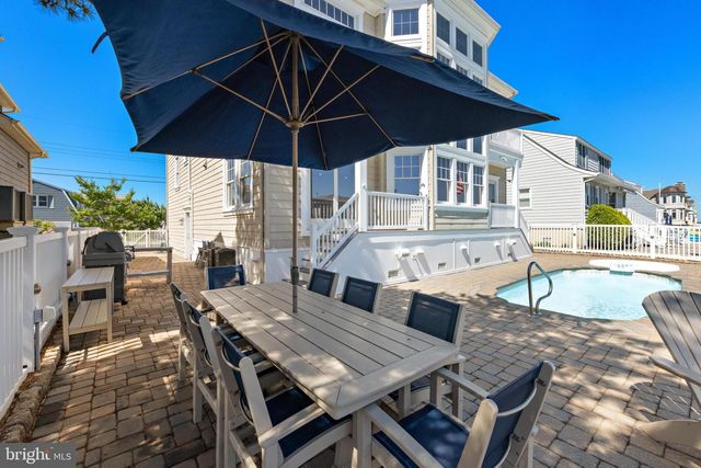 15 W RYERSON LN, Long Beach Township, NJ 08008