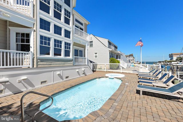 15 W RYERSON LN, Long Beach Township, NJ 08008