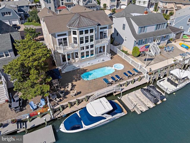 15 W RYERSON LN, Long Beach Township, NJ 08008