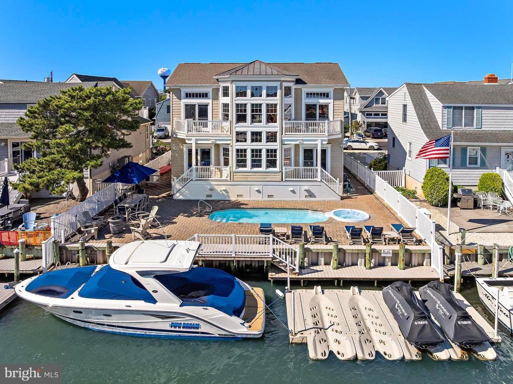 15 W RYERSON LN, Long Beach Township, NJ 08008