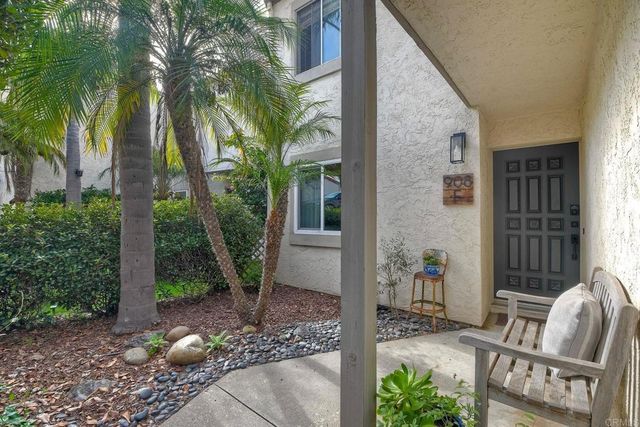 908 Caminito Madrigal F, Carlsbad, CA 92011