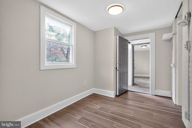 207 ADAMS ST NE, Washington, DC 20002