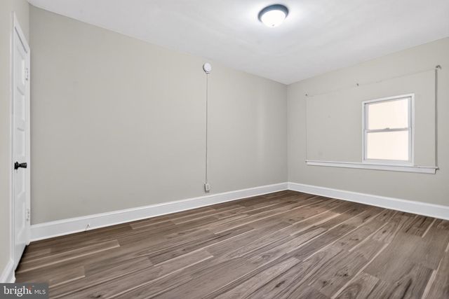 207 ADAMS ST NE, Washington, DC 20002