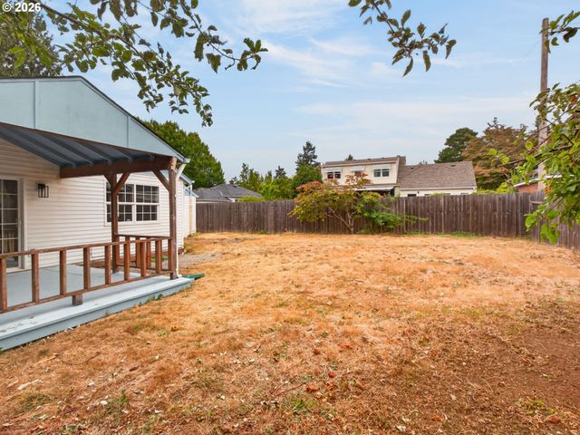 3515 GRANT St, Vancouver, WA 98660