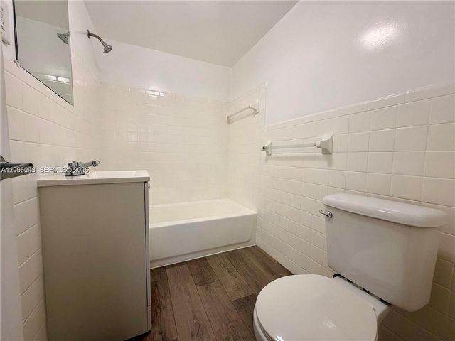 143 SW 9th Street 310, Miami, FL 33130