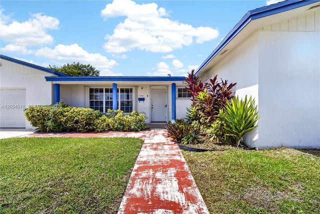 12021 SW 174th Street, Miami, FL 33177