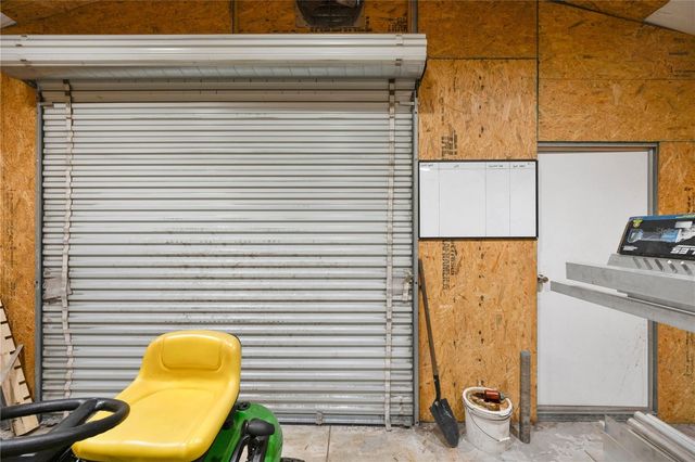 2010 LEE DRIVE, Valrico, FL 33594