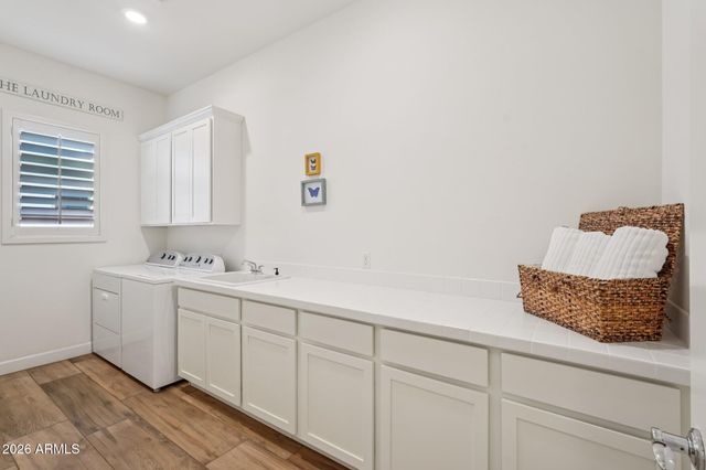 11723 W RED HAWK Drive, Peoria, AZ 85383