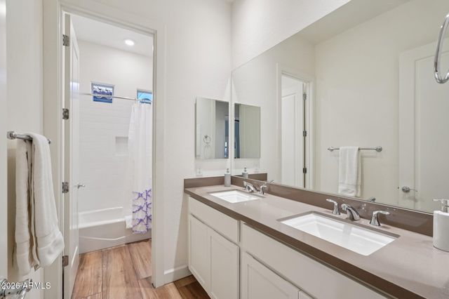 11723 W RED HAWK Drive, Peoria, AZ 85383