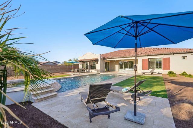 11723 W RED HAWK Drive, Peoria, AZ 85383