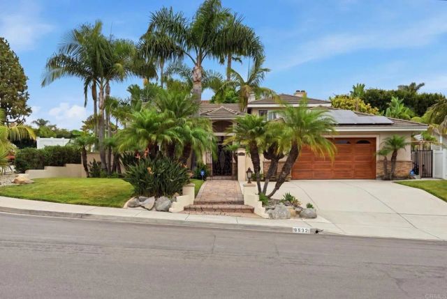 6532 Corintia St, Carlsbad, CA 92009