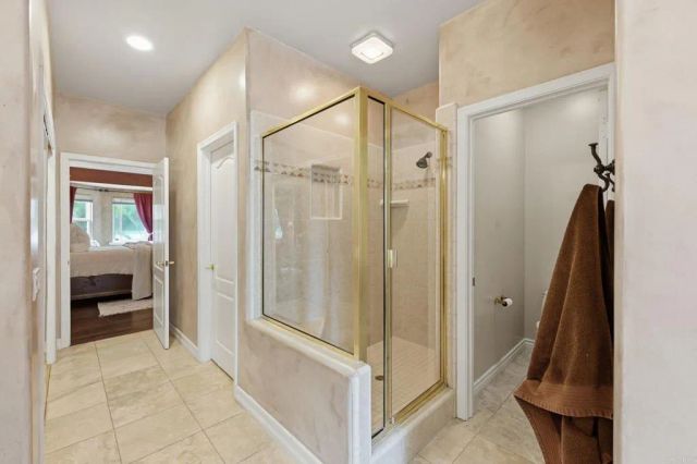6532 Corintia St, Carlsbad, CA 92009